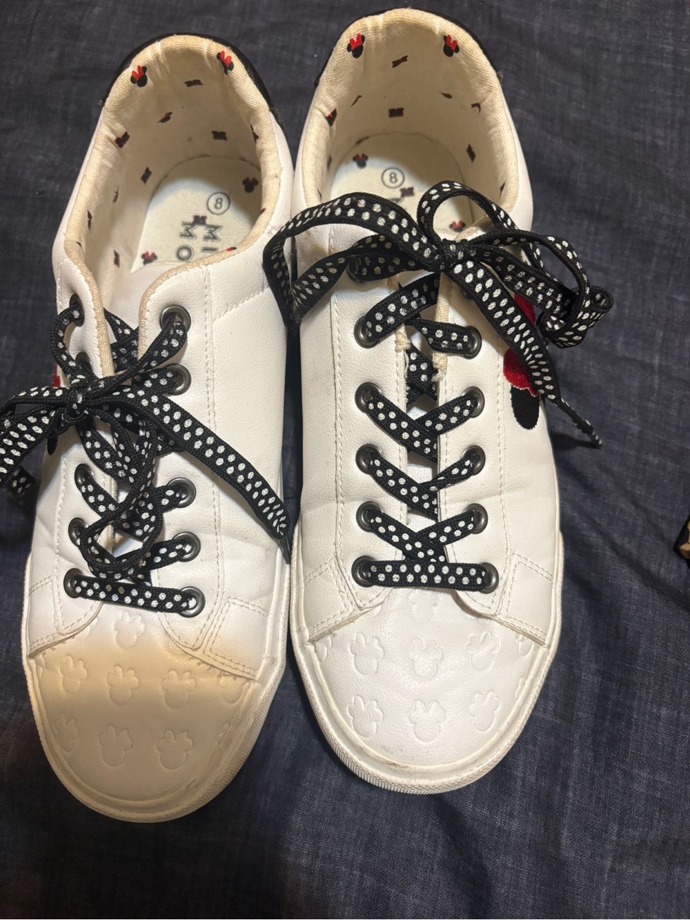 GroudUp White Minnie Mouse Women's Casual Sneakers size 9 wBlack Polka Dot Laces
